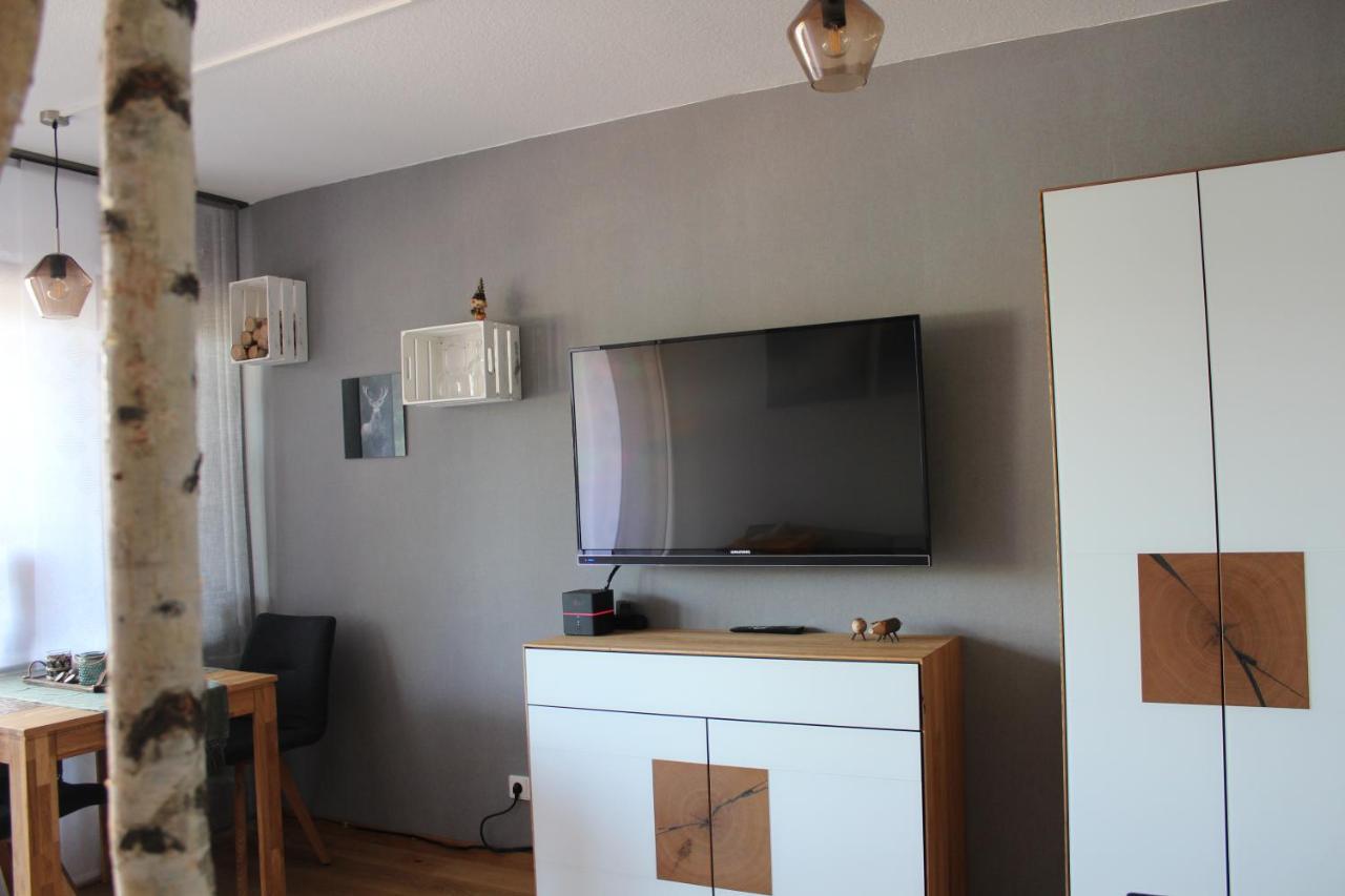 1-Zimmer-Apartment mit großem Balkon Schönwalde Exterior foto