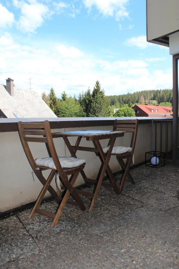 1-Zimmer-Apartment mit großem Balkon Schönwalde Exterior foto