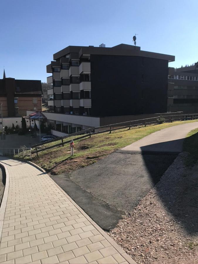 1-Zimmer-Apartment mit großem Balkon Schönwalde Exterior foto